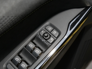 202203+ 2.0TD ԄSL п؅^(q)