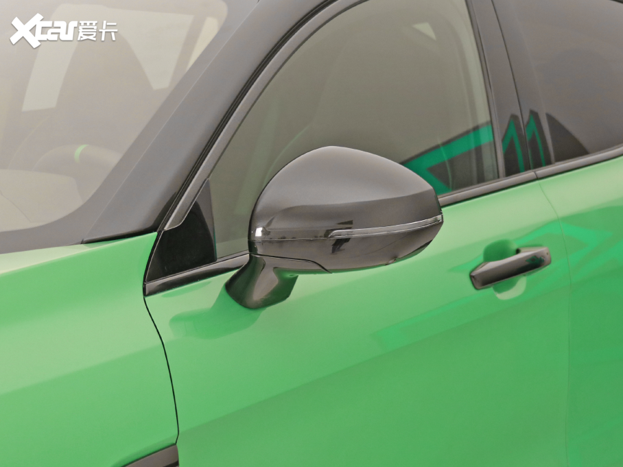 2022I05 05+ 2.0TD Ԅb