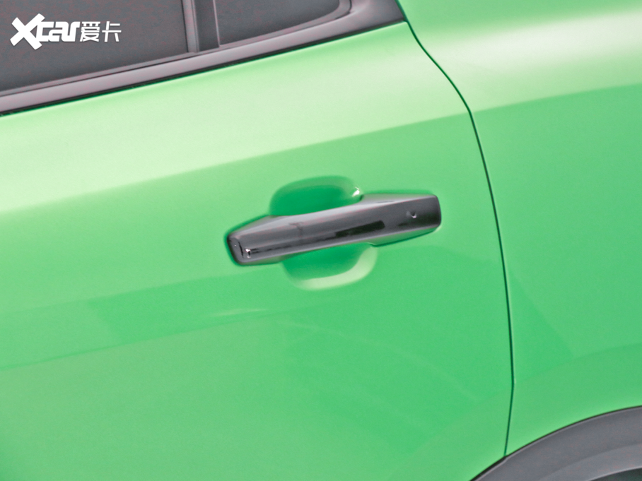 2022I05 05+ 2.0TD Ԅb