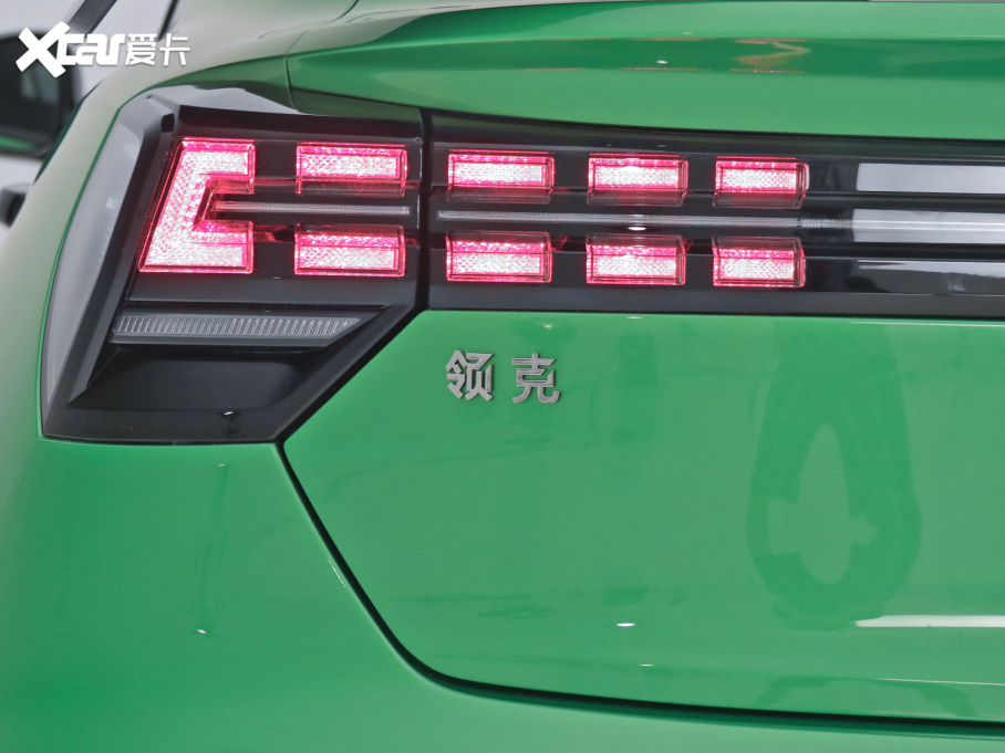 2022I05 05+ 2.0TD Ԅb