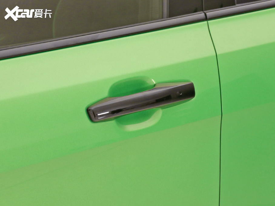 2022I05 05+ 2.0TD Ԅb