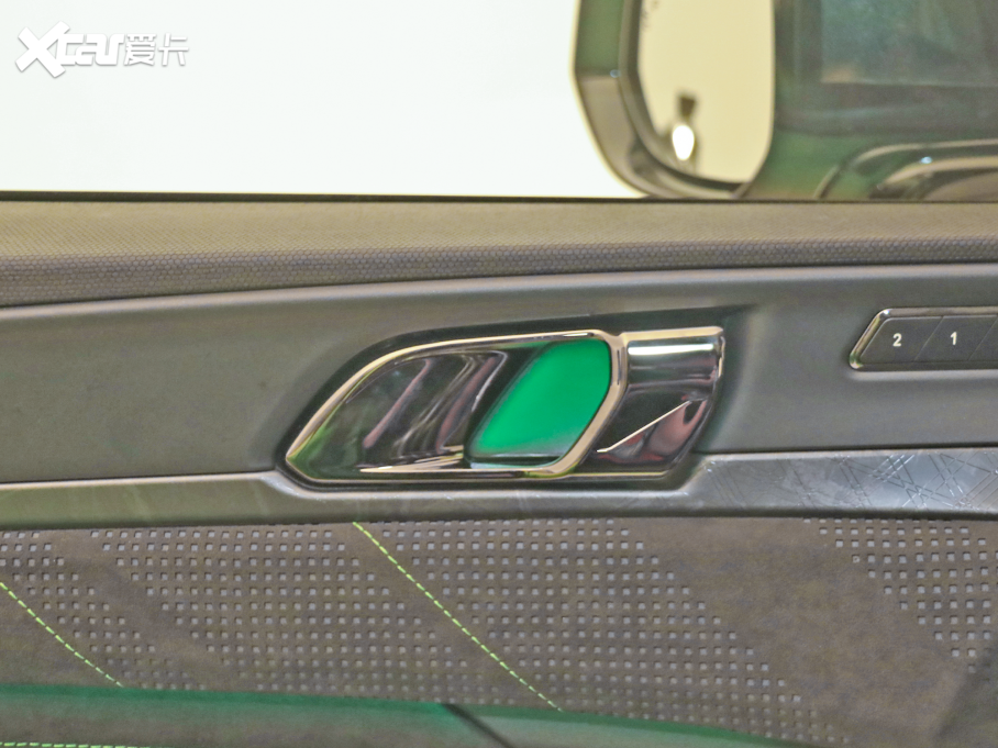 2022I05 05+ 2.0TD Ԅb