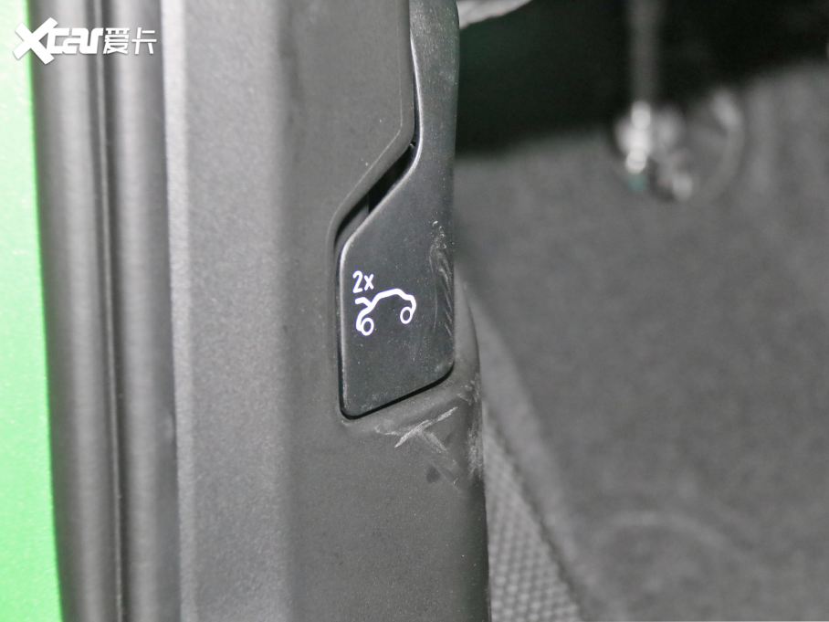 2022I05 05+ 2.0TD Ԅb