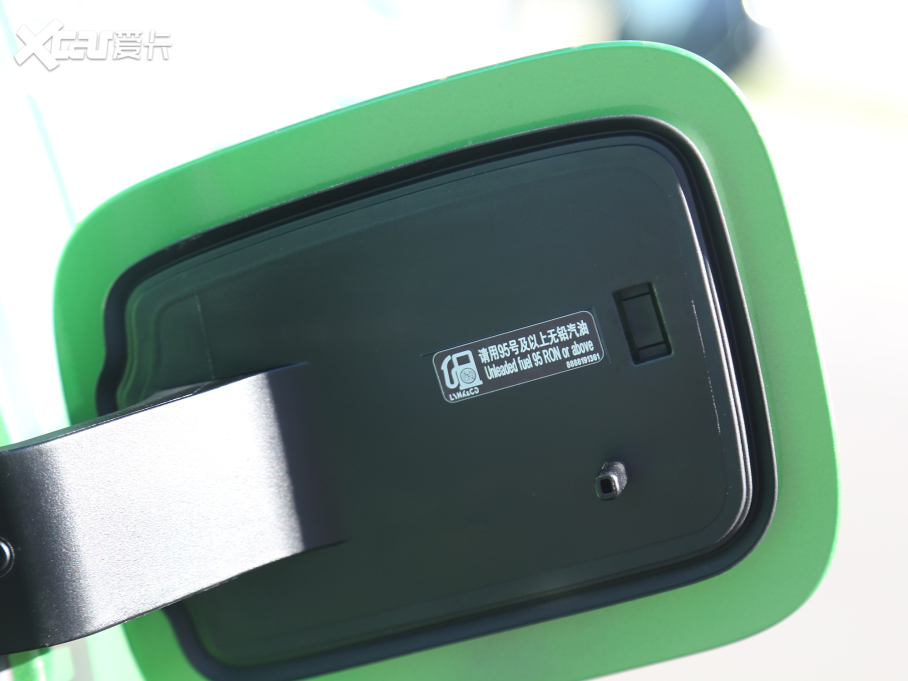 2022I05 05+ 2.0TD Ԅb