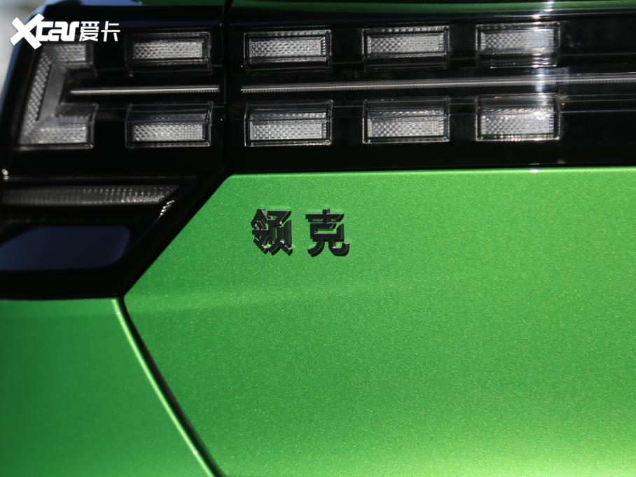 2022I05 05+ 2.0TD Ԅb