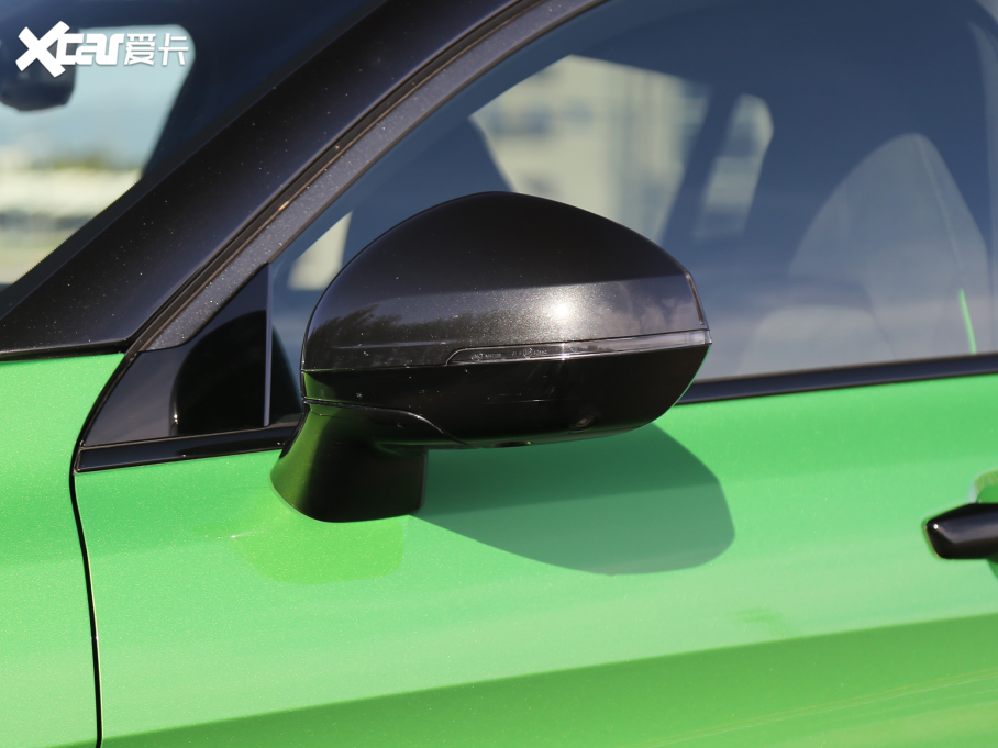 2022I05 05+ 2.0TD Ԅb