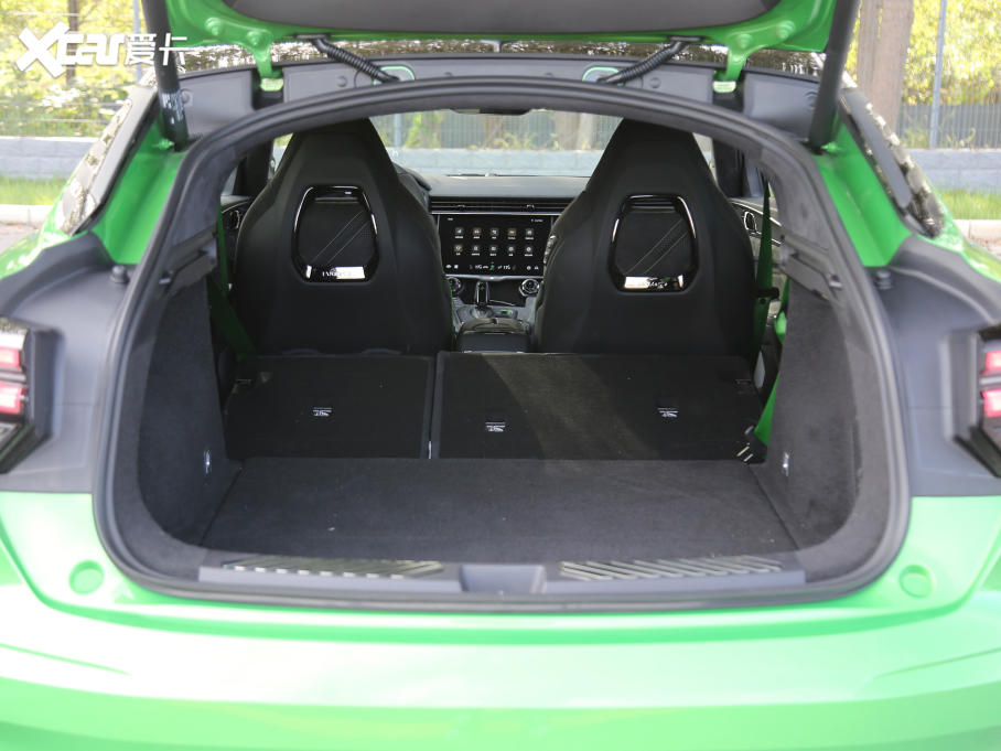 2022I05 05+ 2.0TD Ԅb