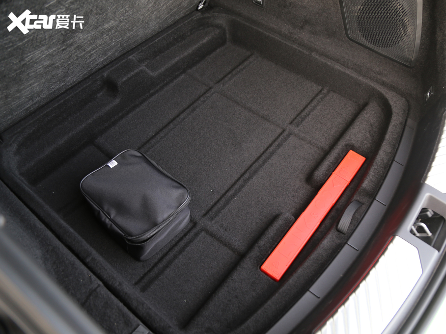 2022I05 05+ 2.0TD Ԅb