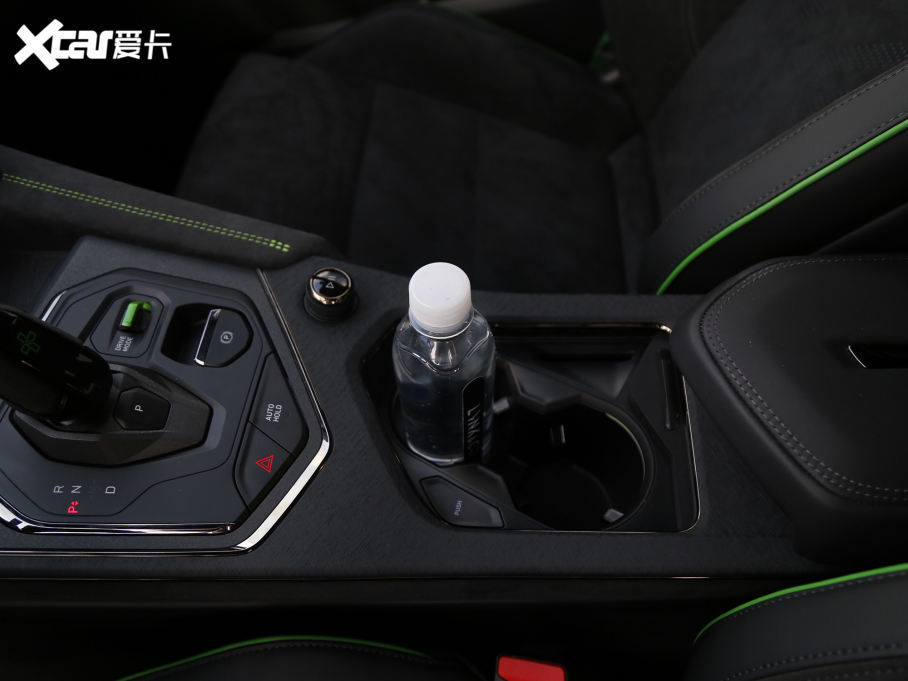 2022I(lng)05 05+ 2.0TD Ԅb