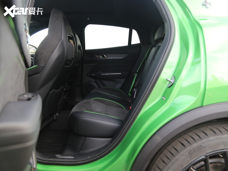 2022I05 05+ 2.0TD Ԅb