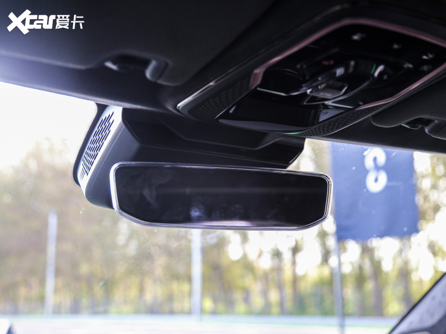 2022I05 05+ 2.0TD Ԅb