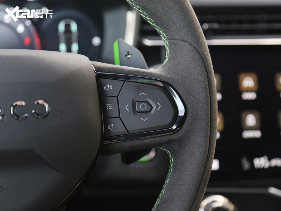 2022I05 05+ 2.0TD Ԅb