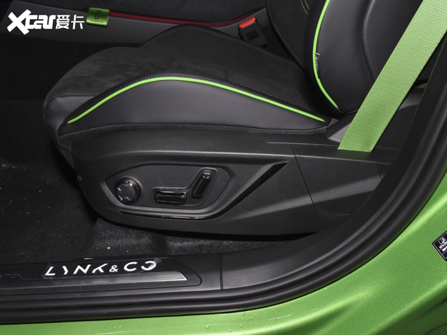 2022I05 05+ 2.0TD Ԅ̽