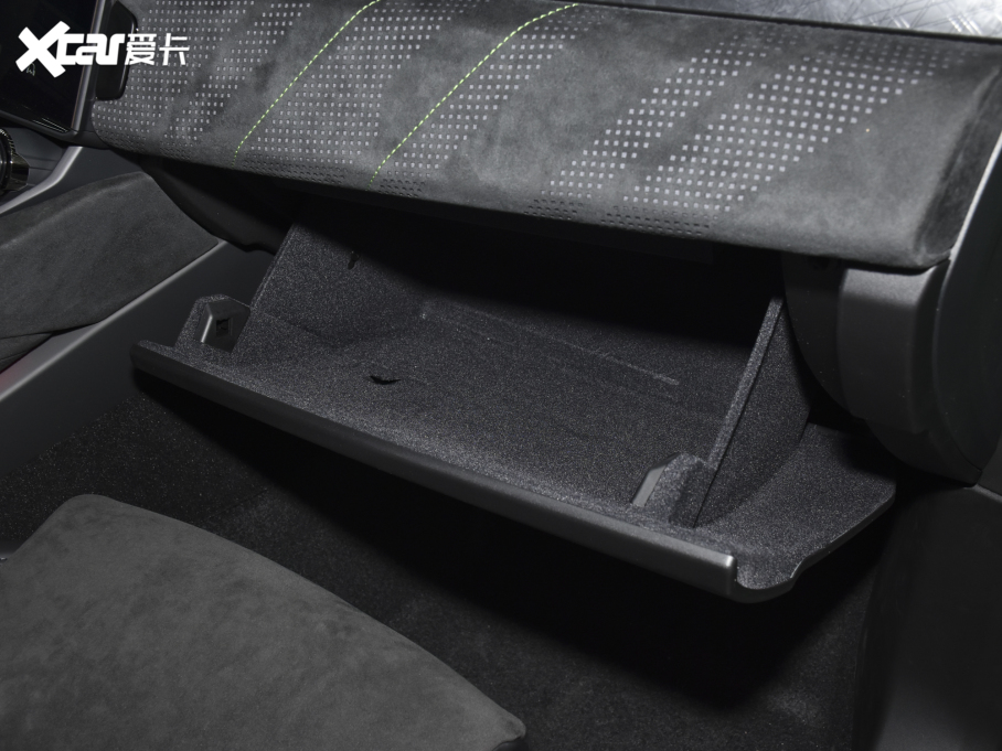 2022I05 05+ 2.0TD Ԅ̽