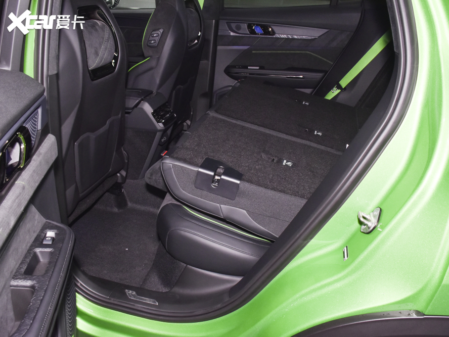 2022I05 05+ 2.0TD Ԅ̽