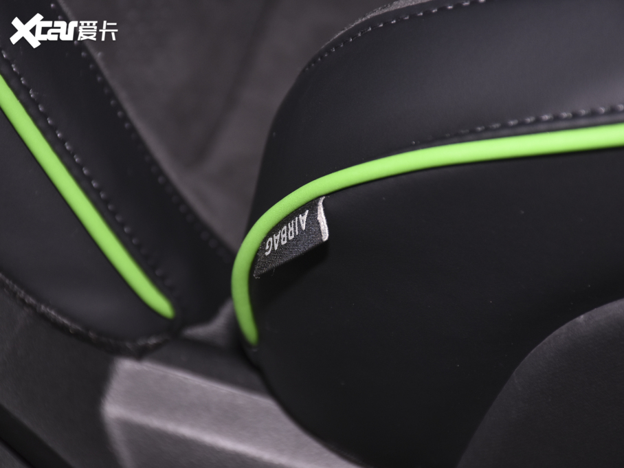 2022I05 05+ 2.0TD Ԅ̽