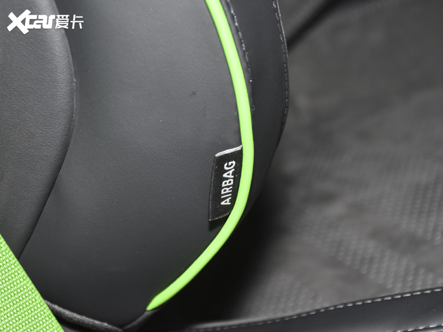 2022I05 05+ 2.0TD Ԅ̽