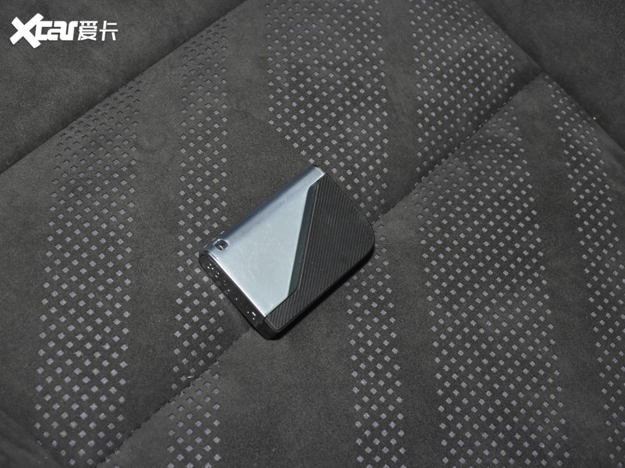 2022I05 05+ 2.0TD Ԅ̽