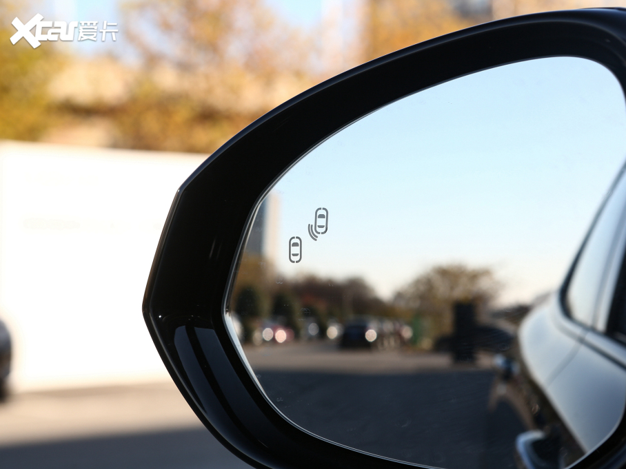 2022I05 2.0TD  ҫPlus