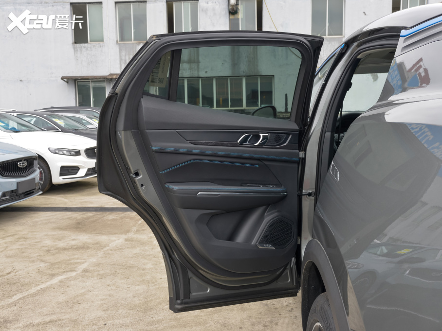 2022I(lng)05 2.0TD (q)ҫHalo ײɫ݆ݞ