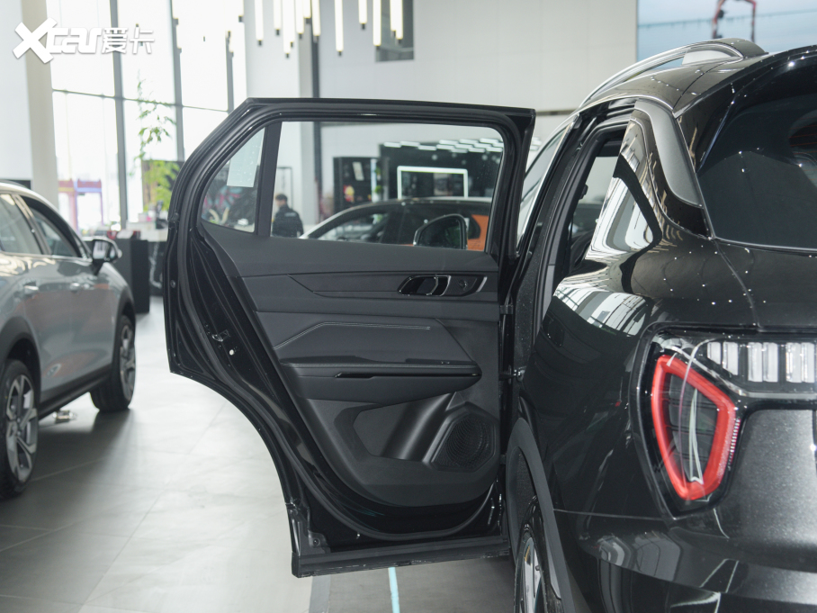 2022I(lng)01 PHEV 1.5TD PHEV Plus