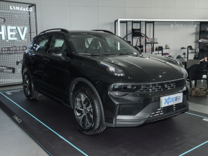 20221.5TD PHEV Plus ǰ45