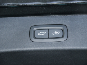 20221.5TD PHEV Plus g