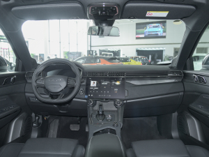 2022款1.5TD PHEV Plus 内饰全景