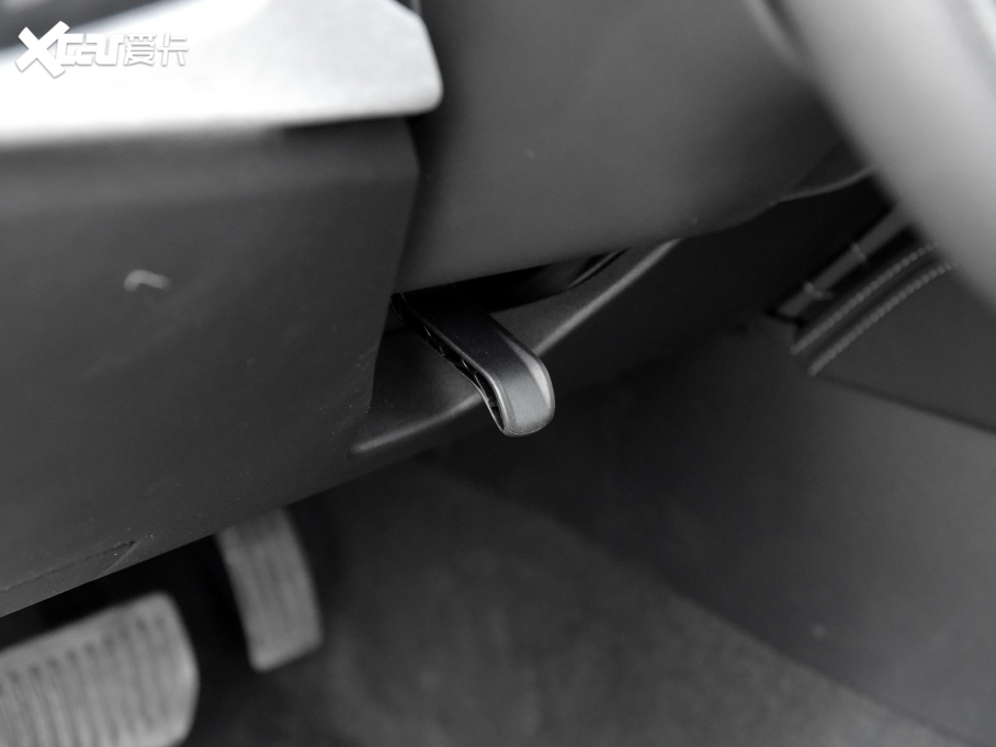 2022I02 Hatchback 20TD Pro