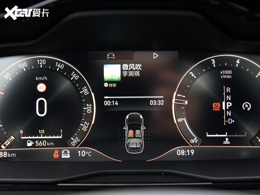 2022I(lng)02 Hatchback 20TD Pro