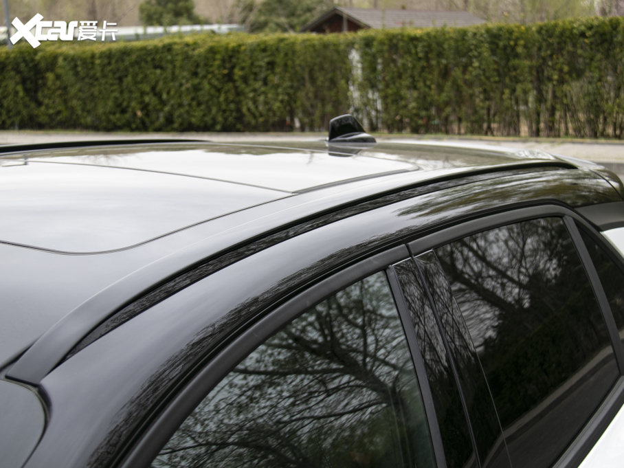 2022I(lng)02 Hatchback 20TD Pro