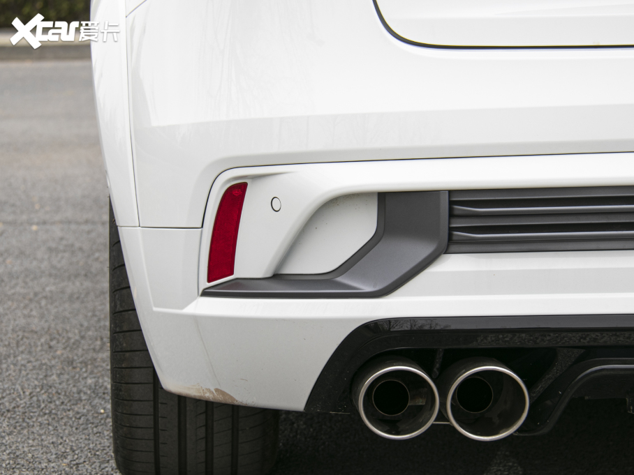 2022I02 Hatchback 20TD Pro