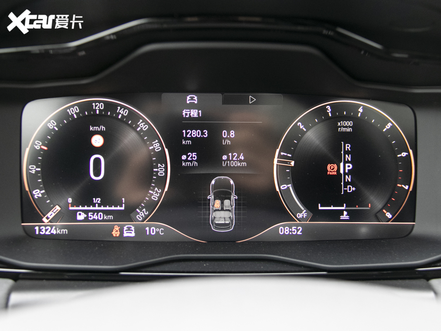 2022I02 Hatchback 20TD Pro