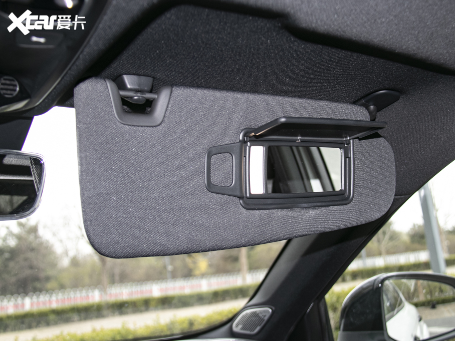 2022I02 Hatchback 20TD Pro