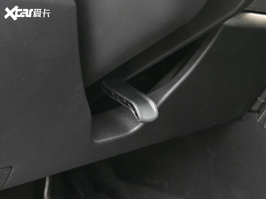 2022I02 Hatchback 20TD Pro