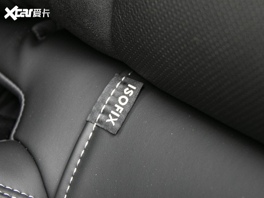 2022I02 Hatchback 20TD Pro