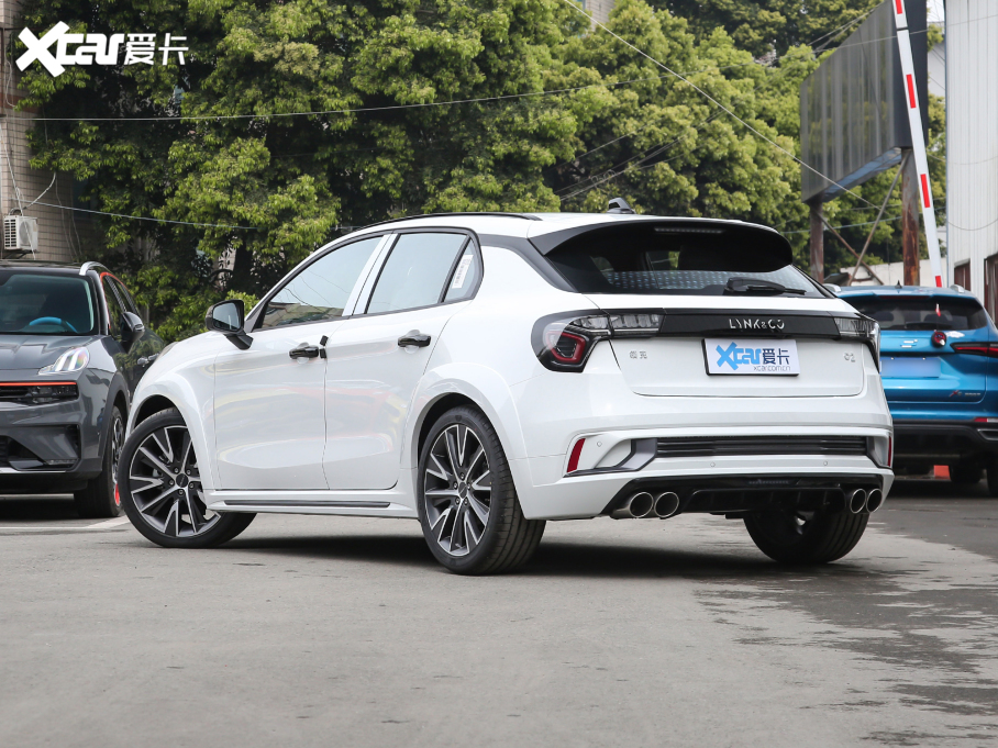 2022I(lng)02 Hatchback 20TD Plus