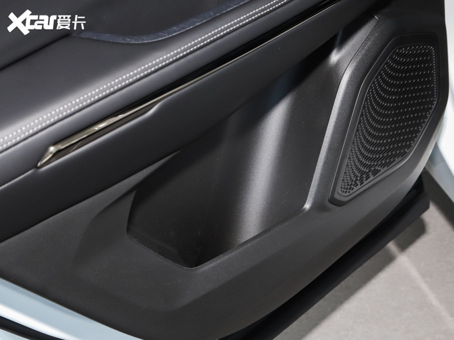 2023���I(l��ng)��01 1.5TD EM-F AM