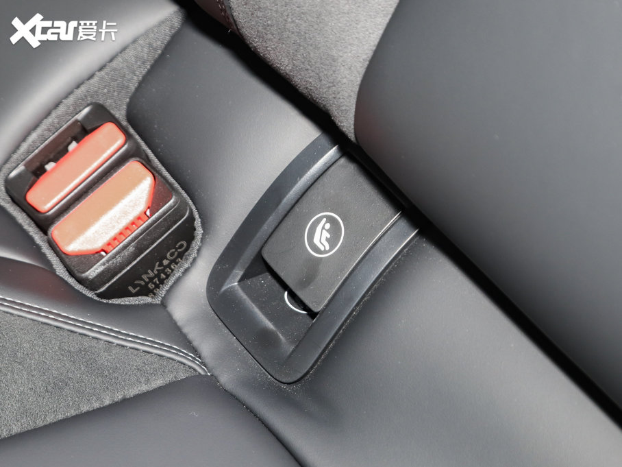 2023���I(l��ng)��01 1.5TD EM-F AM