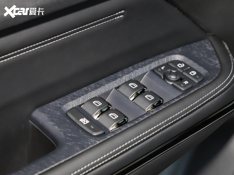 2023I01 1.5TD EM-F AM