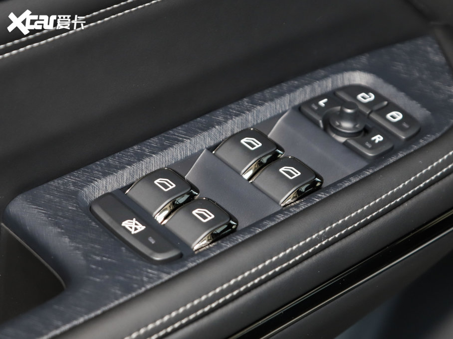 2023I01 1.5TD EM-F AM