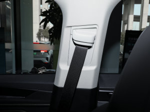 20232.0TD (q)\(yn) g