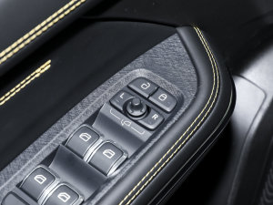 20232.0TD 򌁆\ п؅^