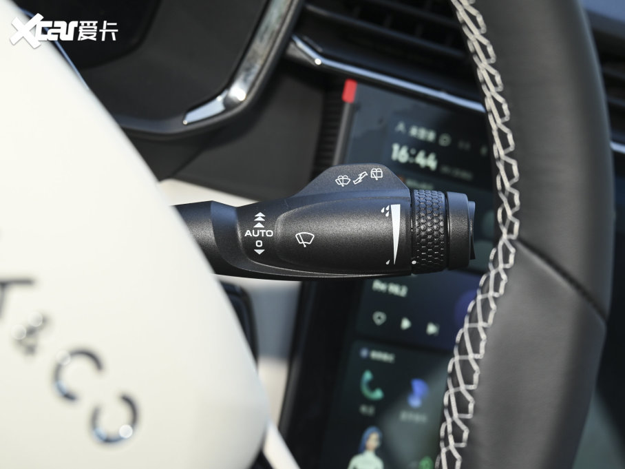 2023I01 PHEV 1.5TD EM-P ذ