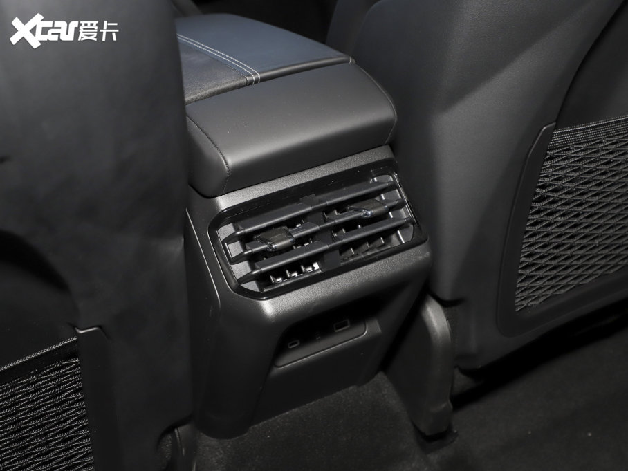 2023���I��03 2.0TD DCT��Pro