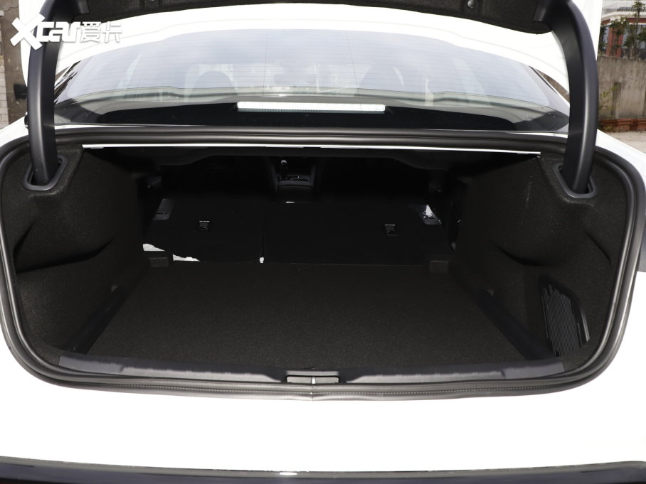 2023I03 1.5T EM-F AM