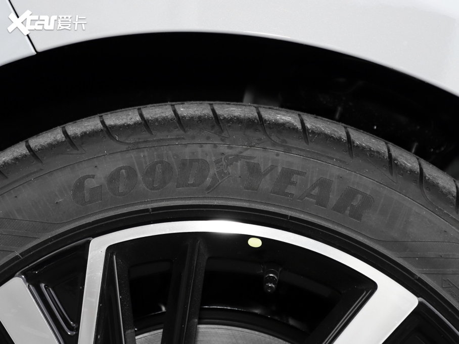 2023���I(l��ng)��03 1.5T EM-F PM