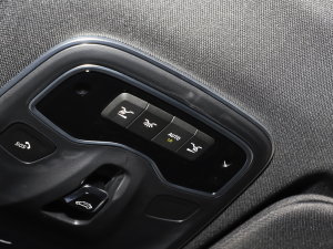 20231.5T EM-F AM п؅^