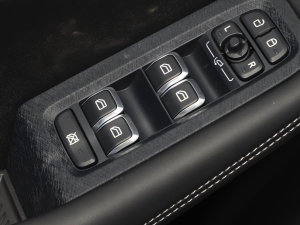 20231.5T EM-F AM п؅^