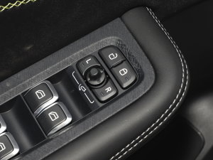 20231.5T EM-F AM п؅^